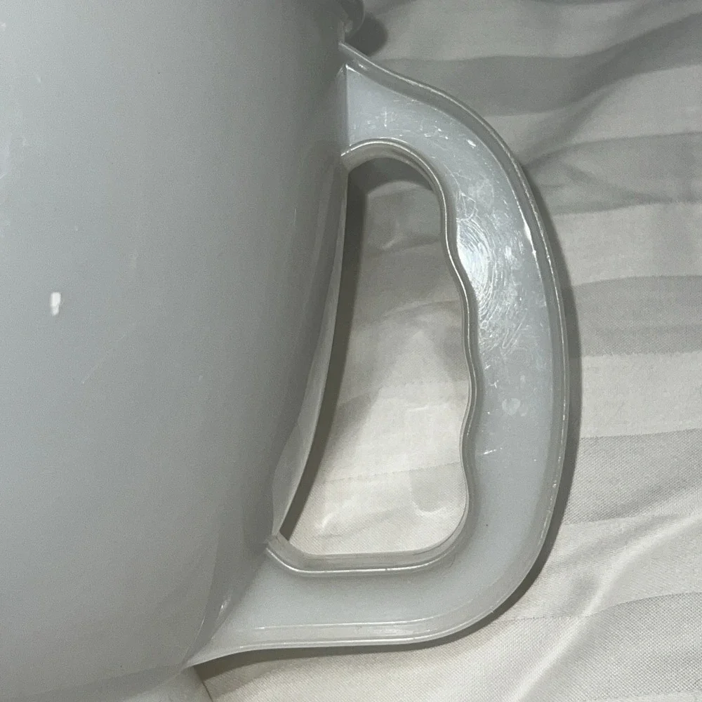 Vintage Tupperware Mix-N-Stor Measuring Cup Pitcher Handle 8 c 2 L 500-7  1977